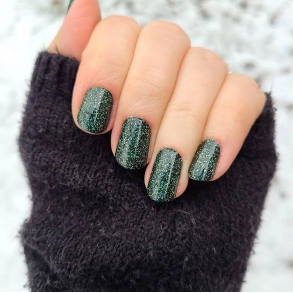 *Retired* Color Street: Gaelic Greenery | Emerald Glitter St. Patrick’s Day